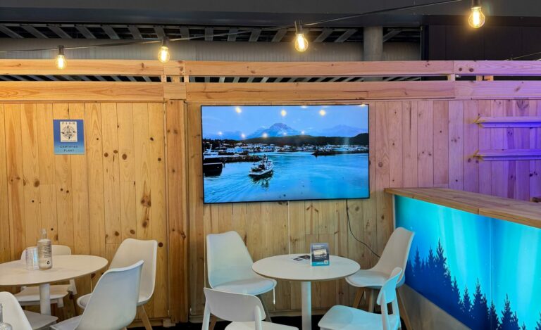 large format televisions barcelona