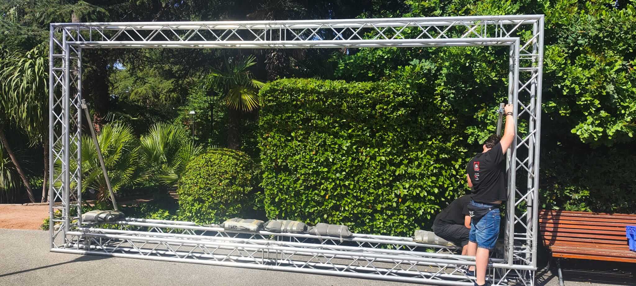 truss rental barcelone